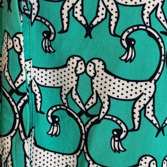 Crown & Ivy Women Size 10 Green Animal Print Monkey Drawstring Waist Shirt Dress - Picture 7 of 9